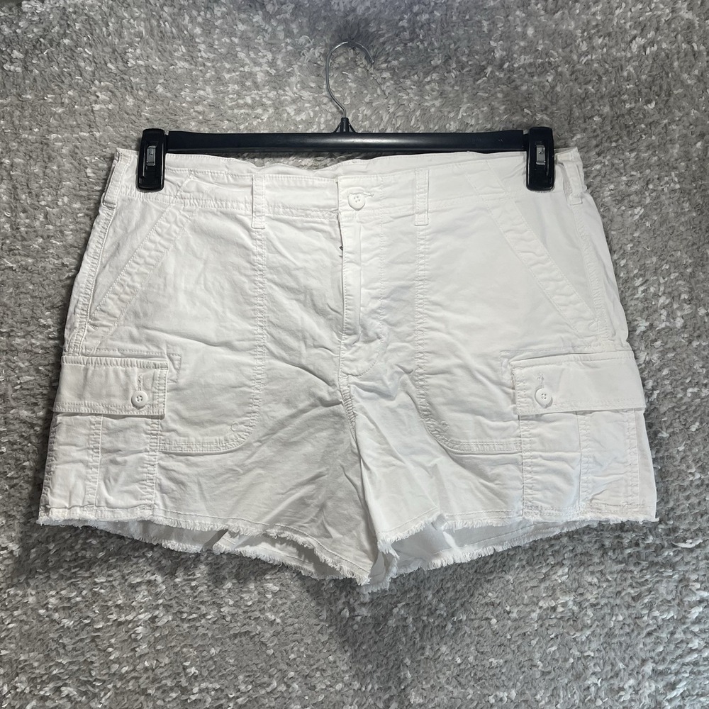 American Eagle Outfitters White 90s Boyfriend Cargo Shorts 14 Raw Hem Beach